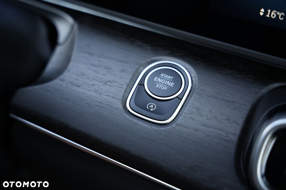 Mercedes-Benz Klasa V 300 d 4-Matic 9G-Tronic - 21
