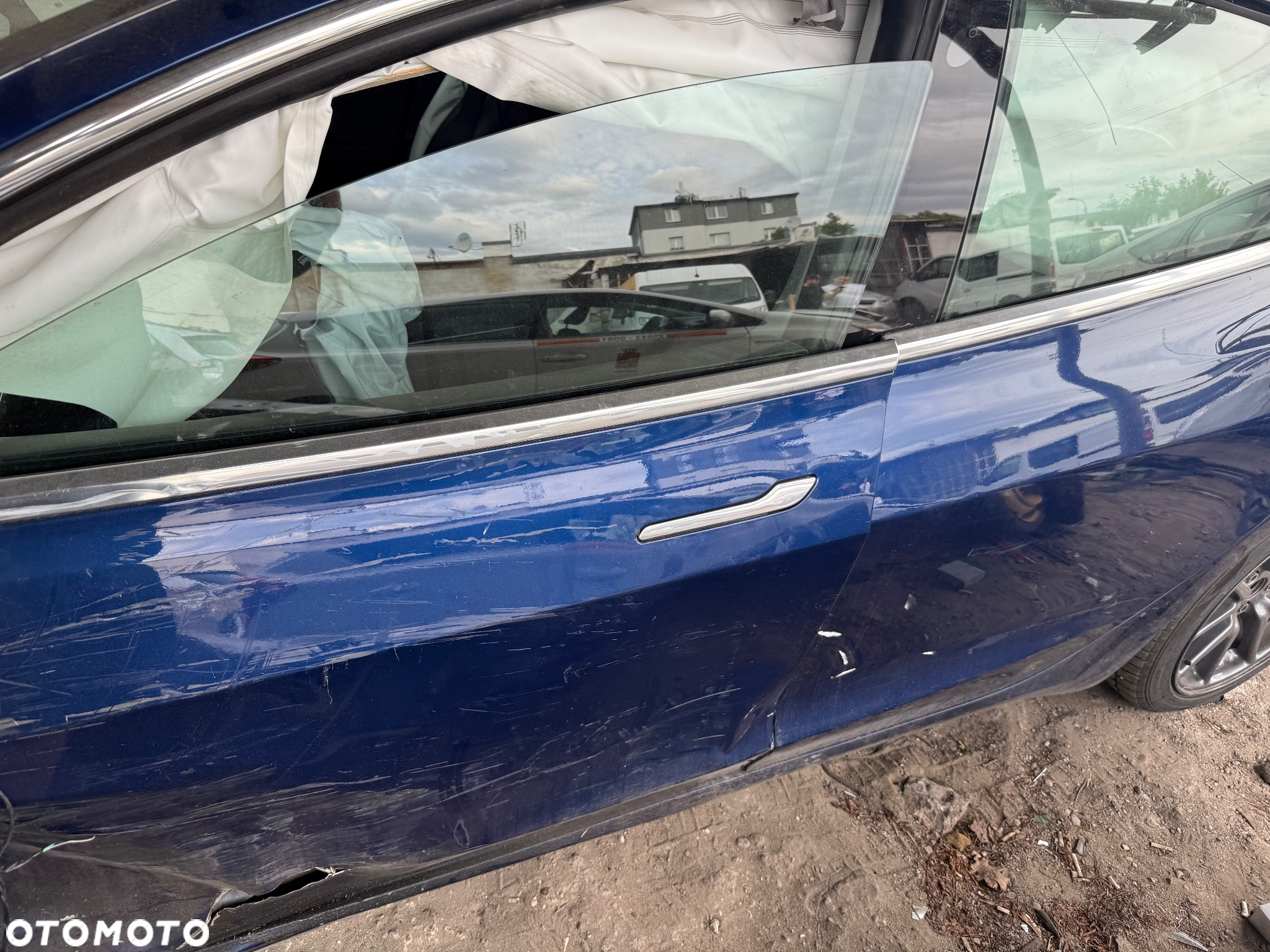 Tesla Model 3 Langstreckenbatterie Allradantrieb Dual Motor - 4