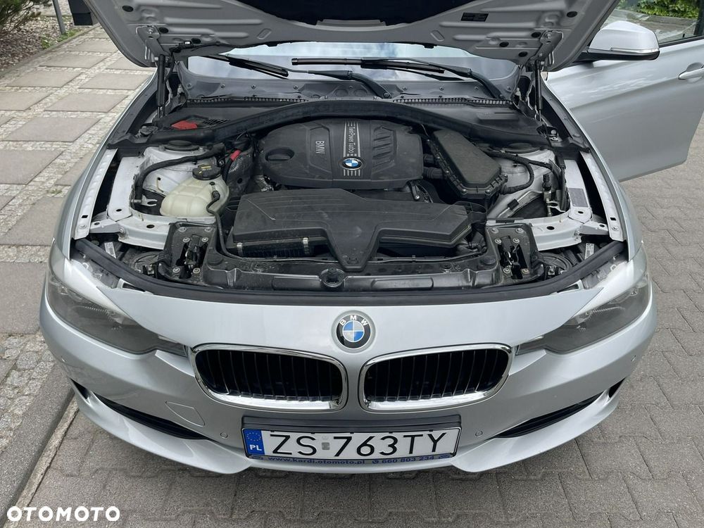 BMW Seria 3 - 30