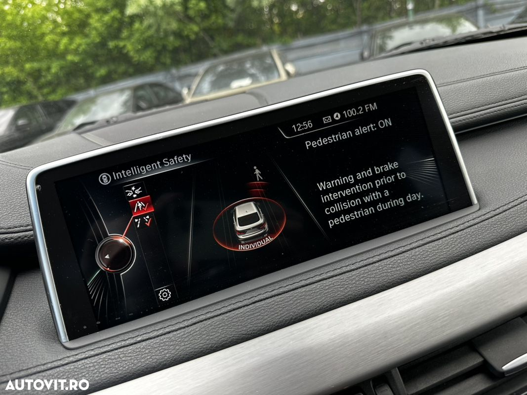 BMW X6 xDrive30d - 12