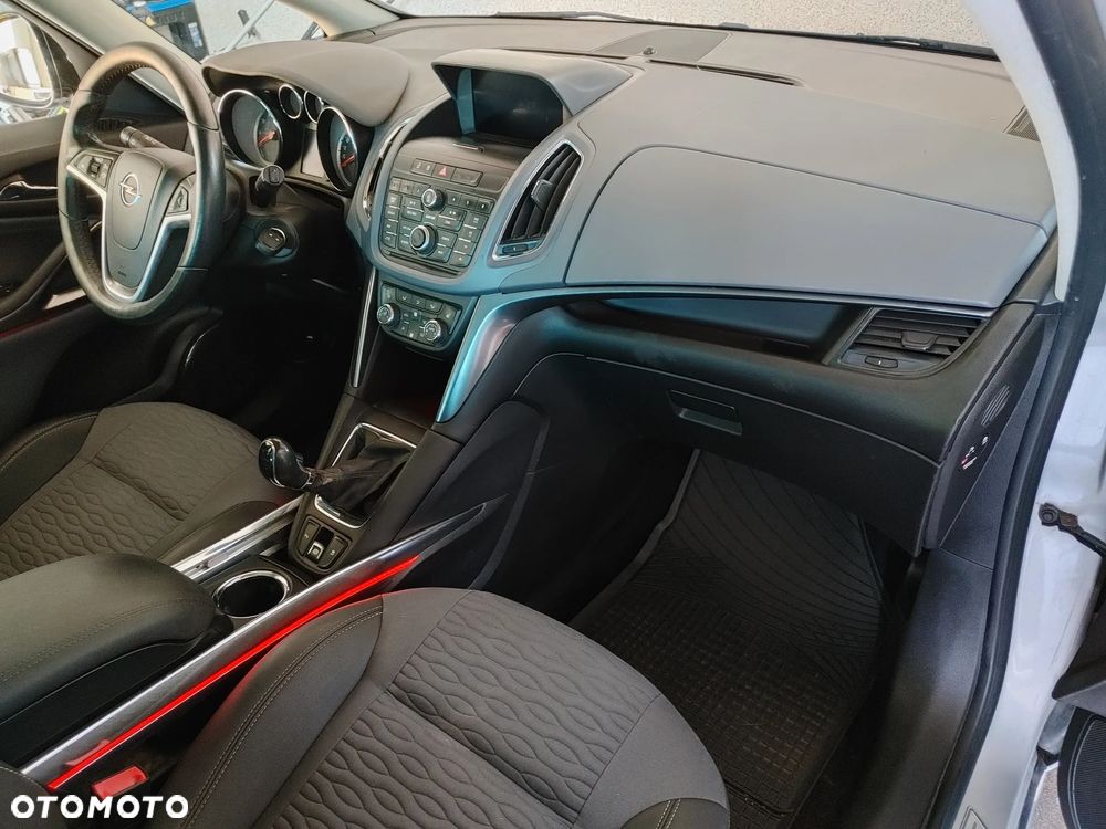 Opel Zafira Tourer 1.4 Turbo Innovation - 5