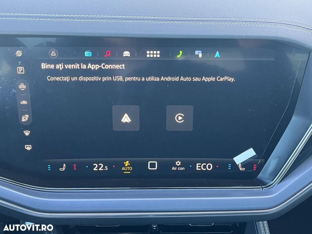 Volkswagen Touareg V6 TDI 4MOTION R-Line - 30