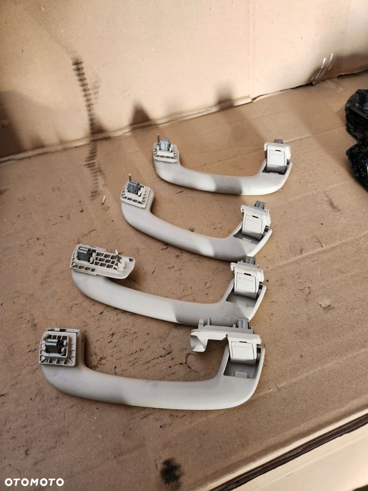 uchwyty podsufitki komplet bmw 5 g30 g31 kompletne - 1