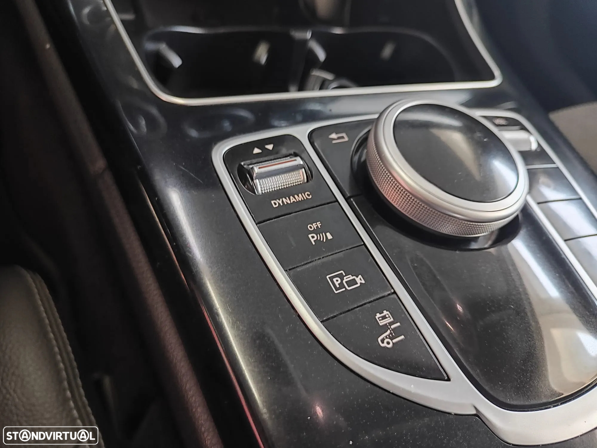 Mercedes-Benz C 300 de Avantgarde - 40