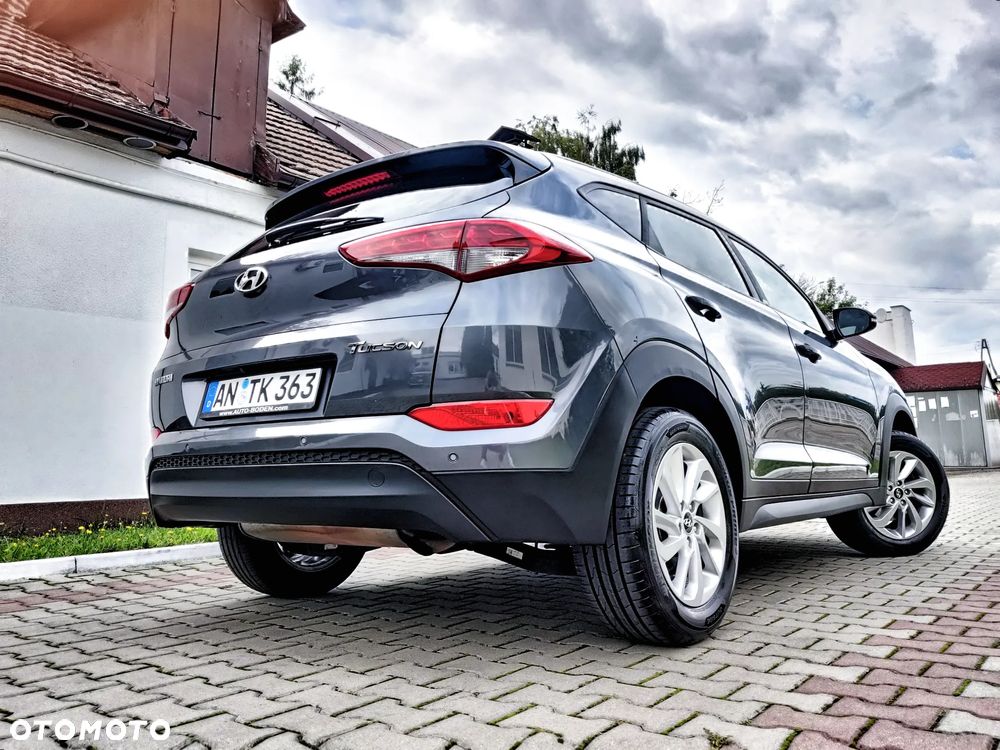 Hyundai Tucson blue 1.6 GDi 2WD Navi - 26