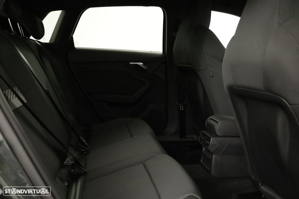 Audi A3 Sportback 45 TFSIe S line - 23