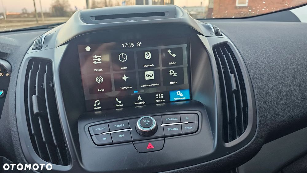 Ford Kuga - 31