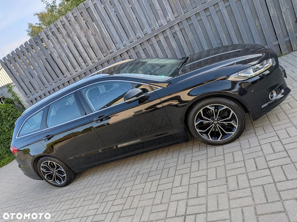 Ford Mondeo - 4