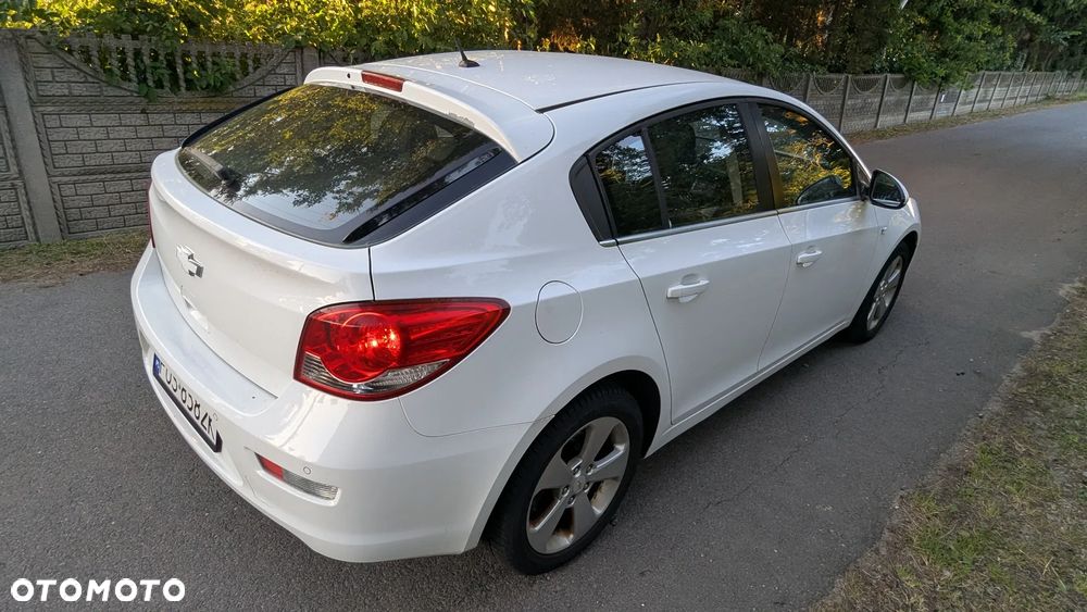 Chevrolet Cruze 1.7TD LT+ - 9
