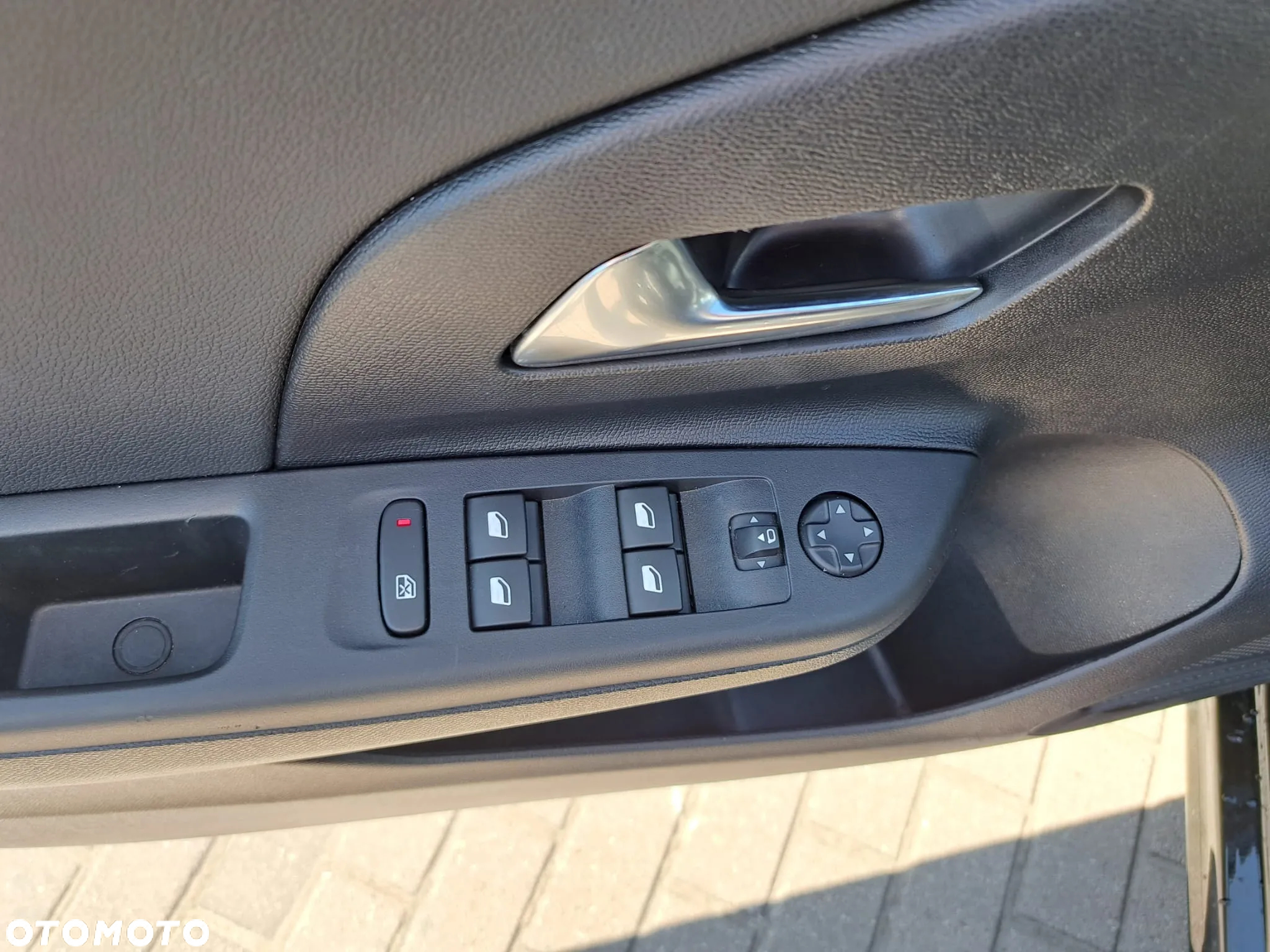 Opel Corsa 1.2 Elegance S&S - 8