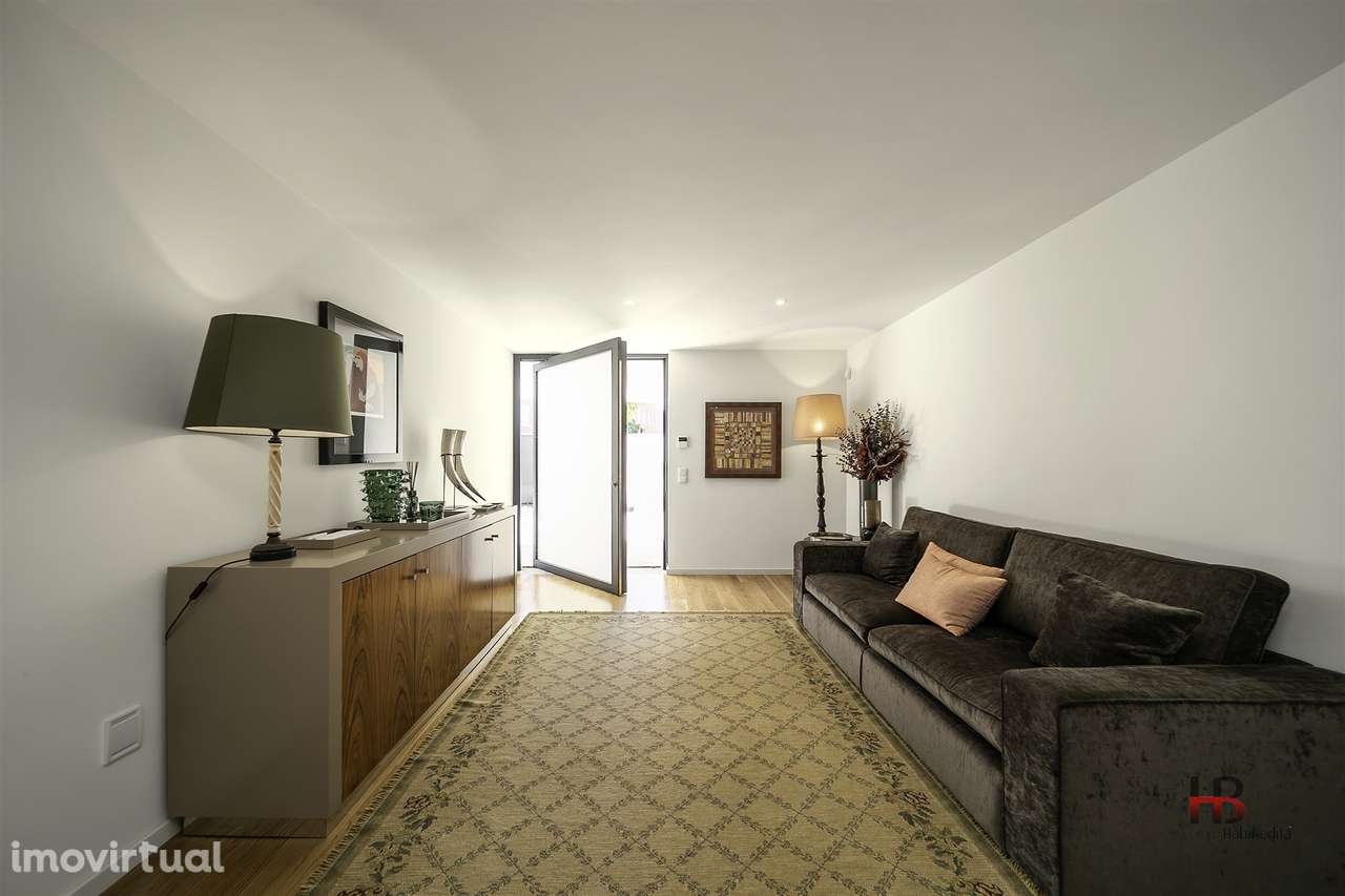 Moradia à Praia da Madalena - Grande imagem: 3/21