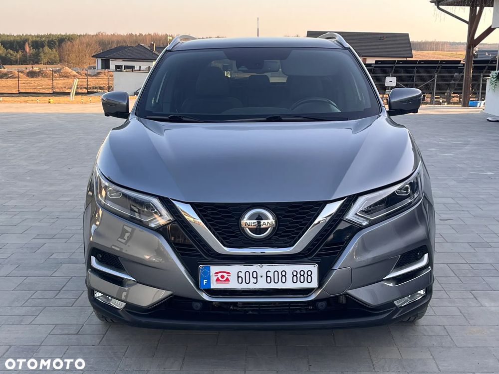 Nissan Qashqai 1.6 dCi Xtronic TEKNA+ - 2
