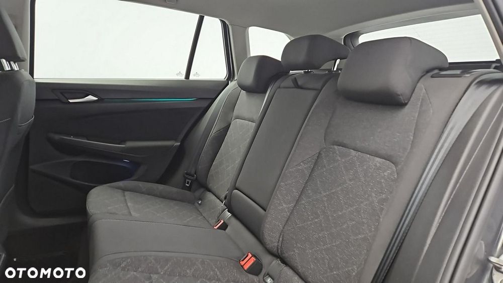 Volkswagen Golf - 17