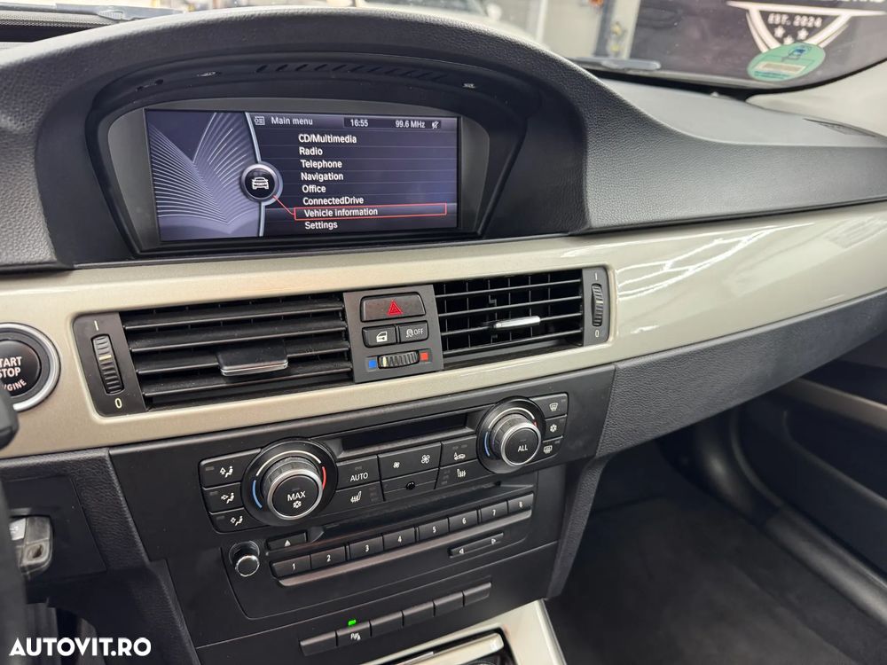 BMW Seria 3 320d DPF Aut. Edition Sport - 21