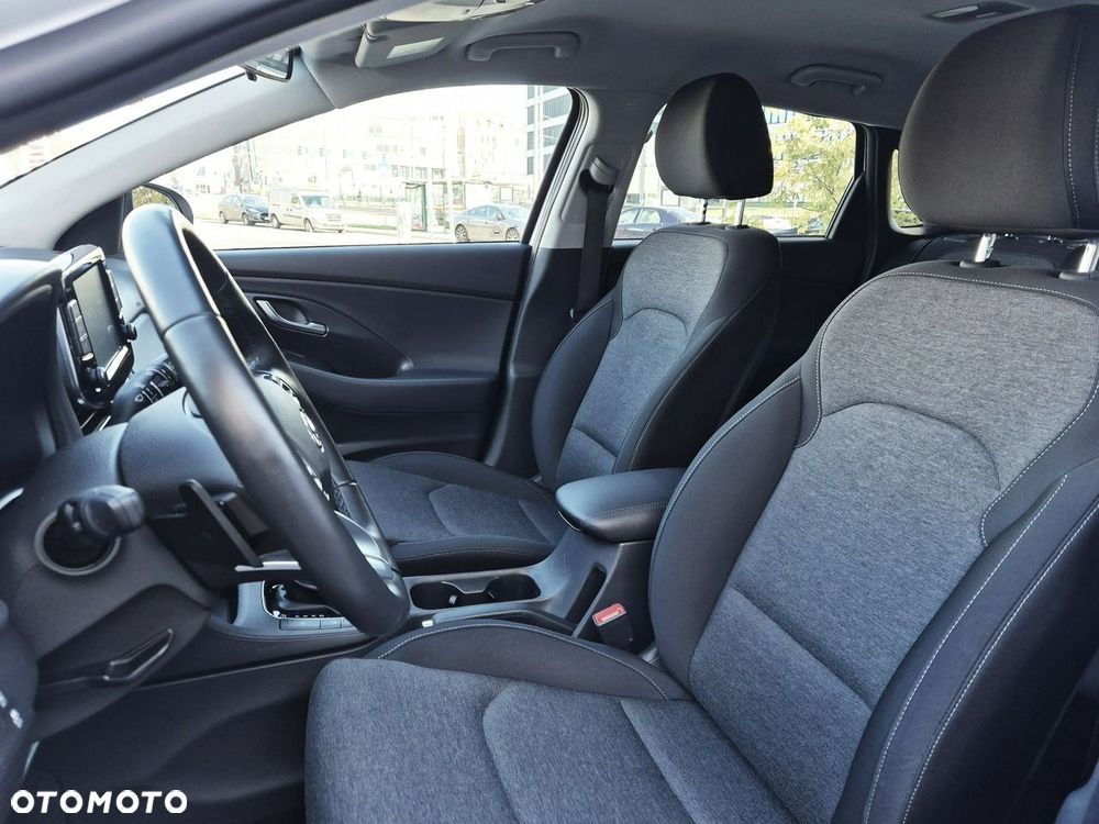 Hyundai i30 1.5 T-GDI 48V Smart DCT - 11