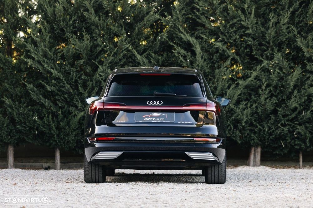 Audi e-tron 50 quattro S line - 23