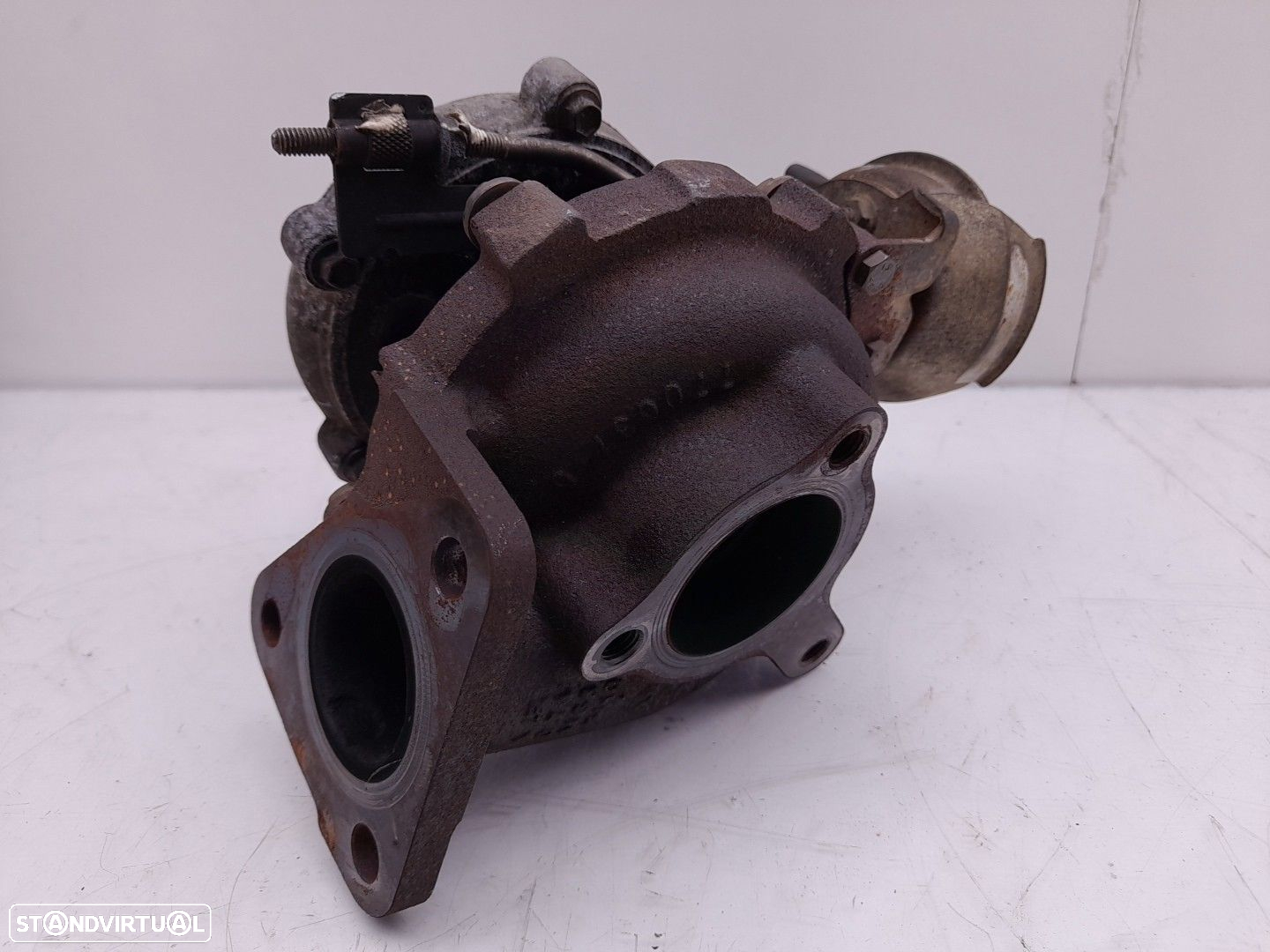 Turbo / compressor OPEL Astra J - 2