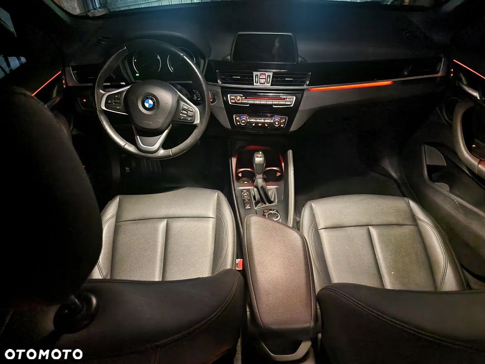 BMW X1 xDrive25i xLine - 15