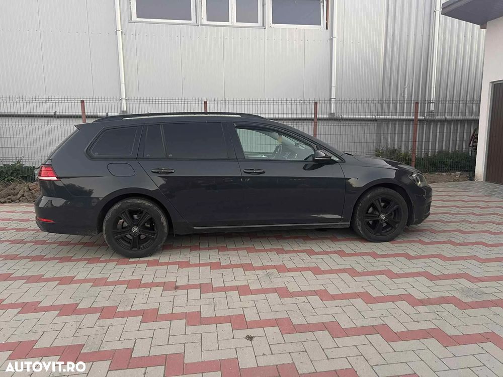 Volkswagen Golf 1.6 TDI (BlueMotion Technology) Comfortline - 9