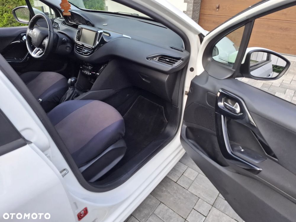 Peugeot 208 1.2 PureTech Active - 7