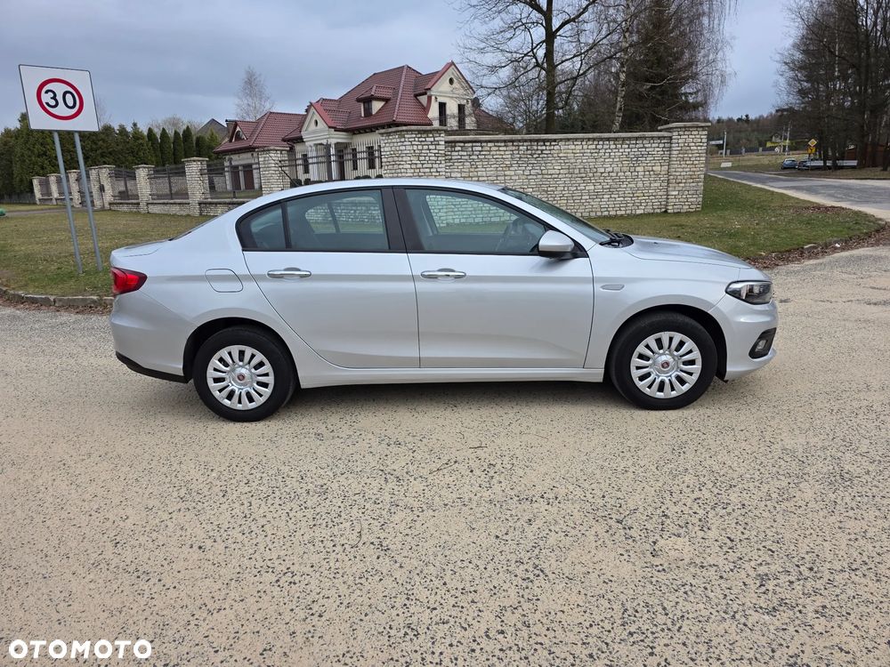 Fiat Tipo 1.4 16V Lounge - 24