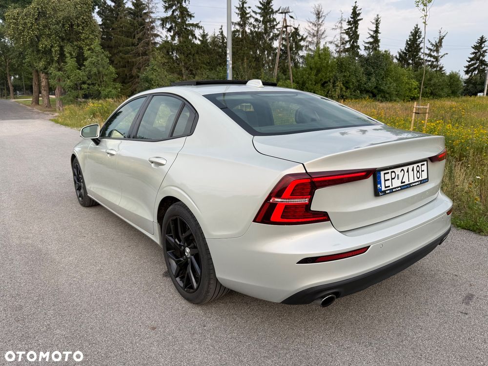 Volvo S60 T6 AWD Momentum Pro - 5