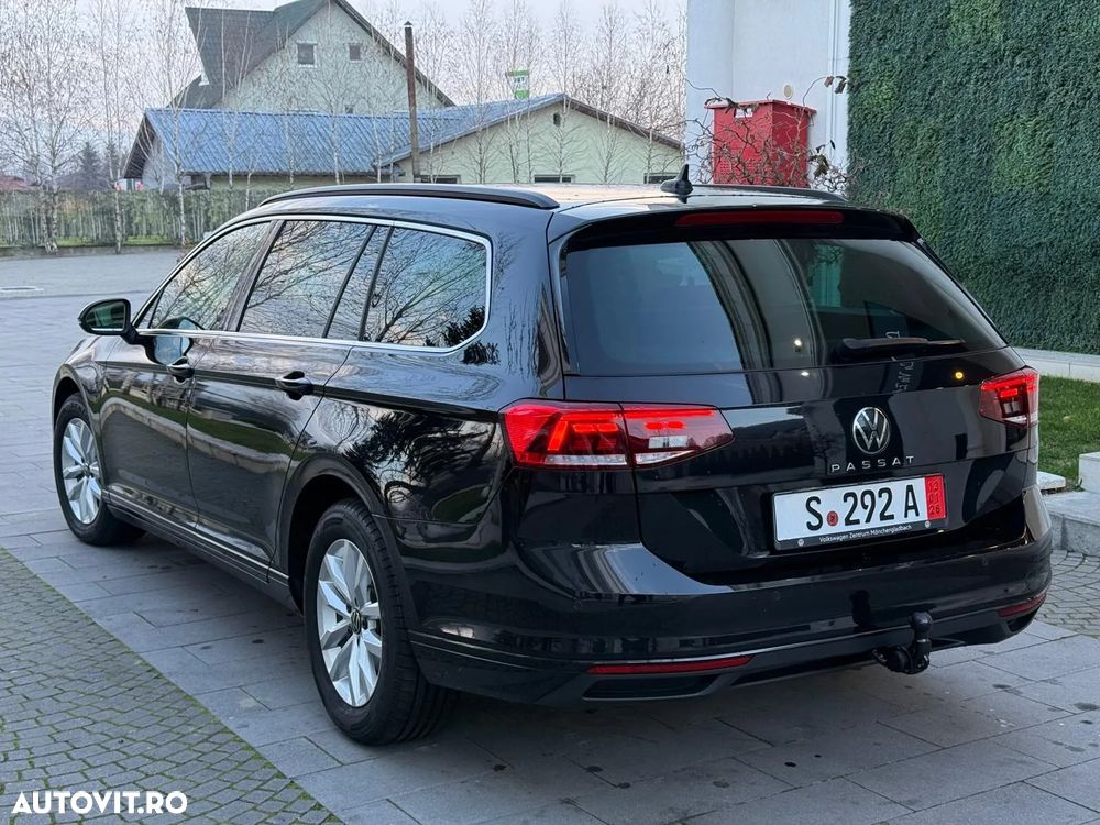 Volkswagen Passat - 32