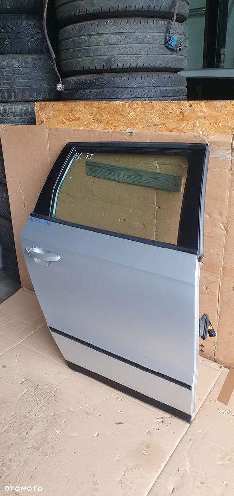 Drzwi prawy tył tylne prawe VW Passat B6 LA7W - 2