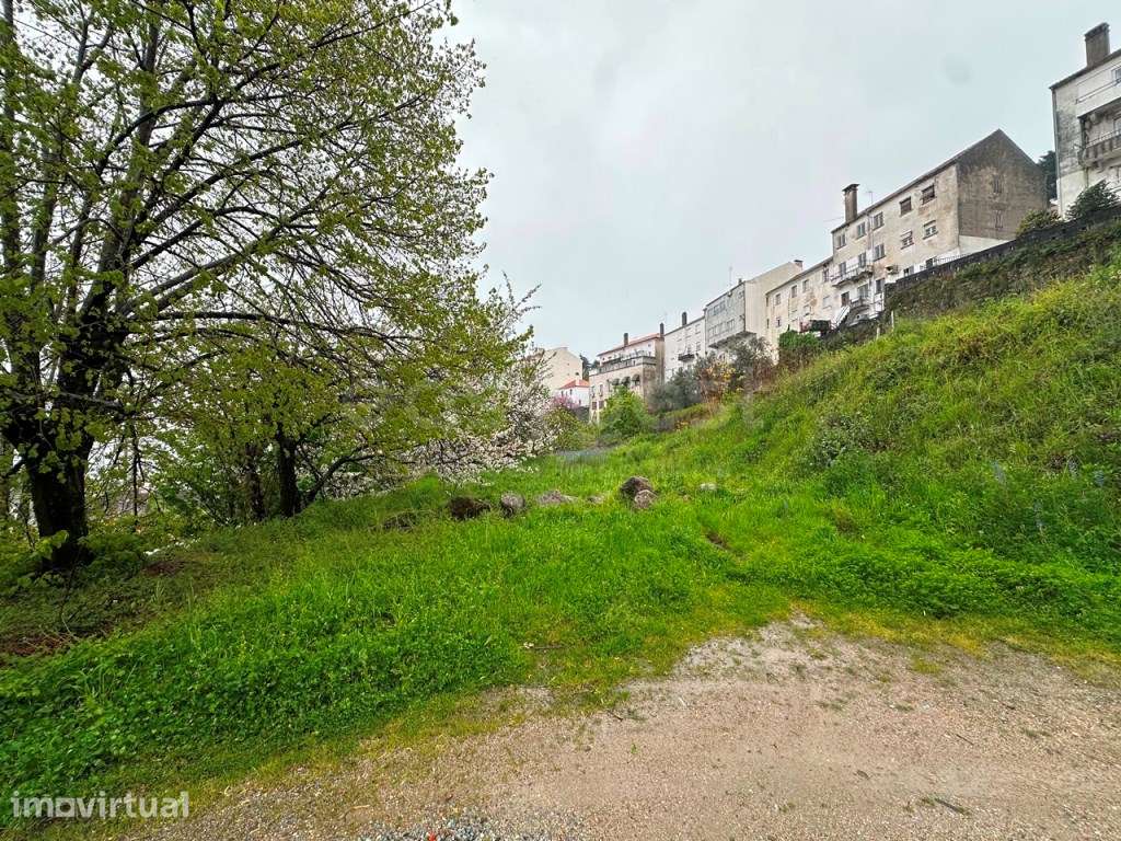 Lote de Terreno localizado no Centro Covilhã - Grande imagem: 3/4