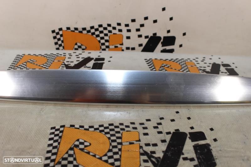 Friso Bmw 1 Coupé (E82)  Friso De Tablier Bmw Serie 1 Em Alumínio - 6