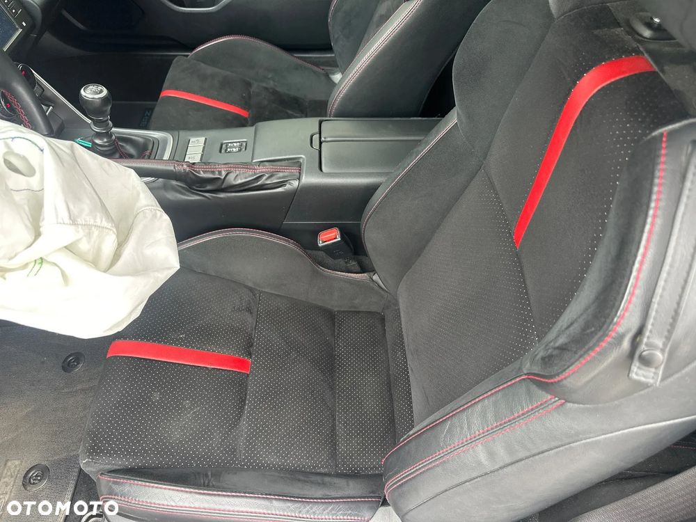 Subaru BRZ 2.4i Sport - 18