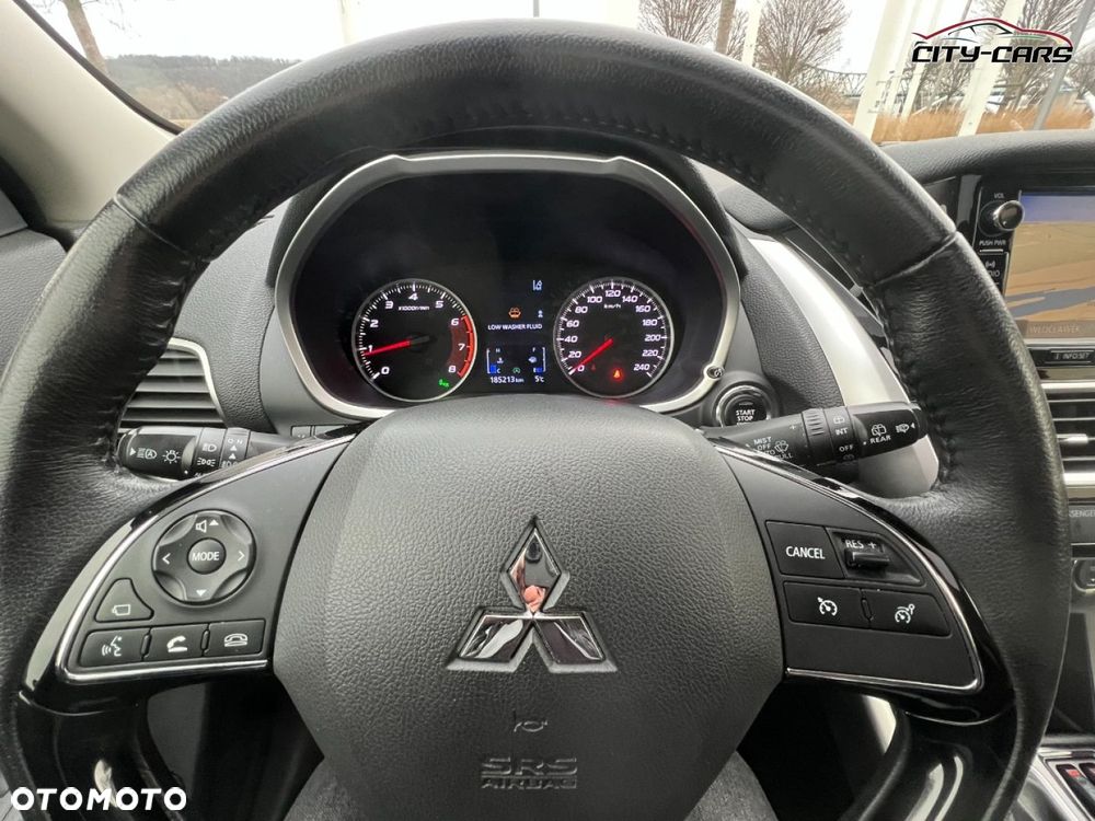 Mitsubishi Eclipse Cross - 17