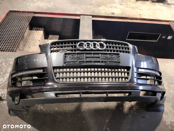 Zderzak przód Audi Q7