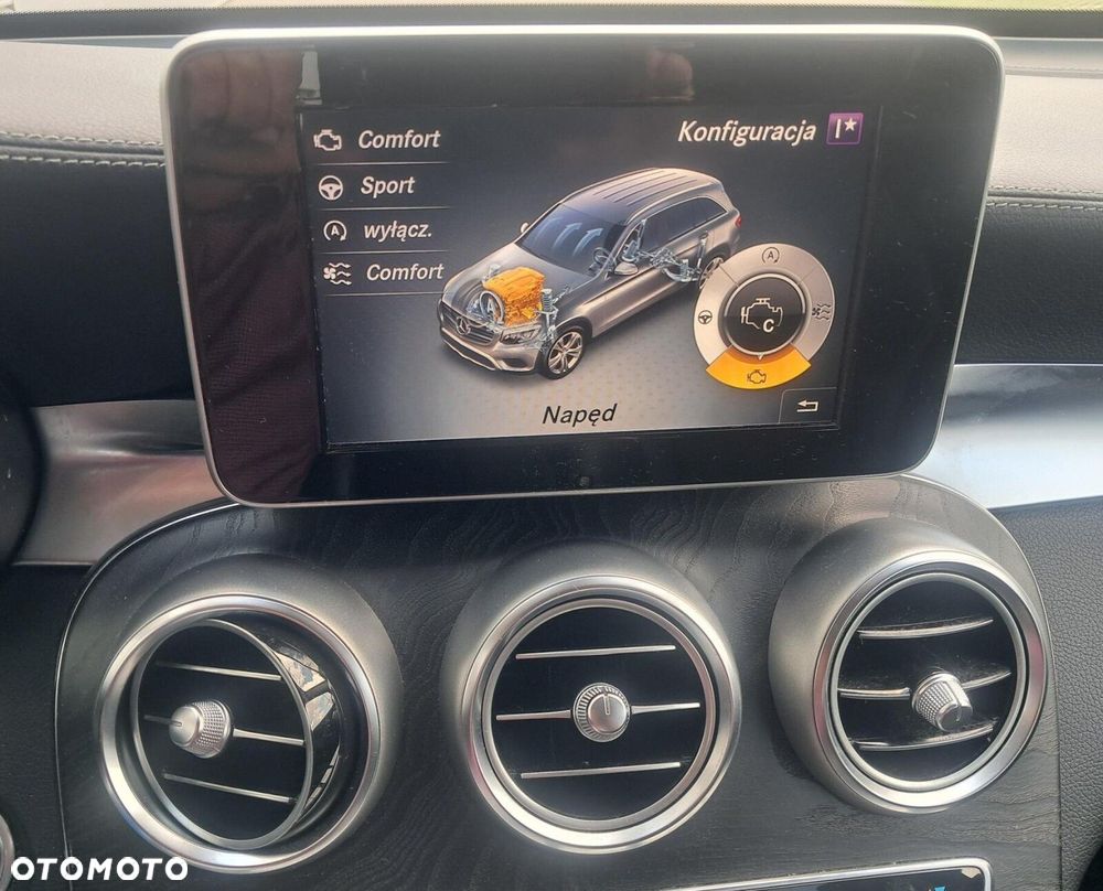 Mercedes-Benz GLC 220 d 4-Matic - 24