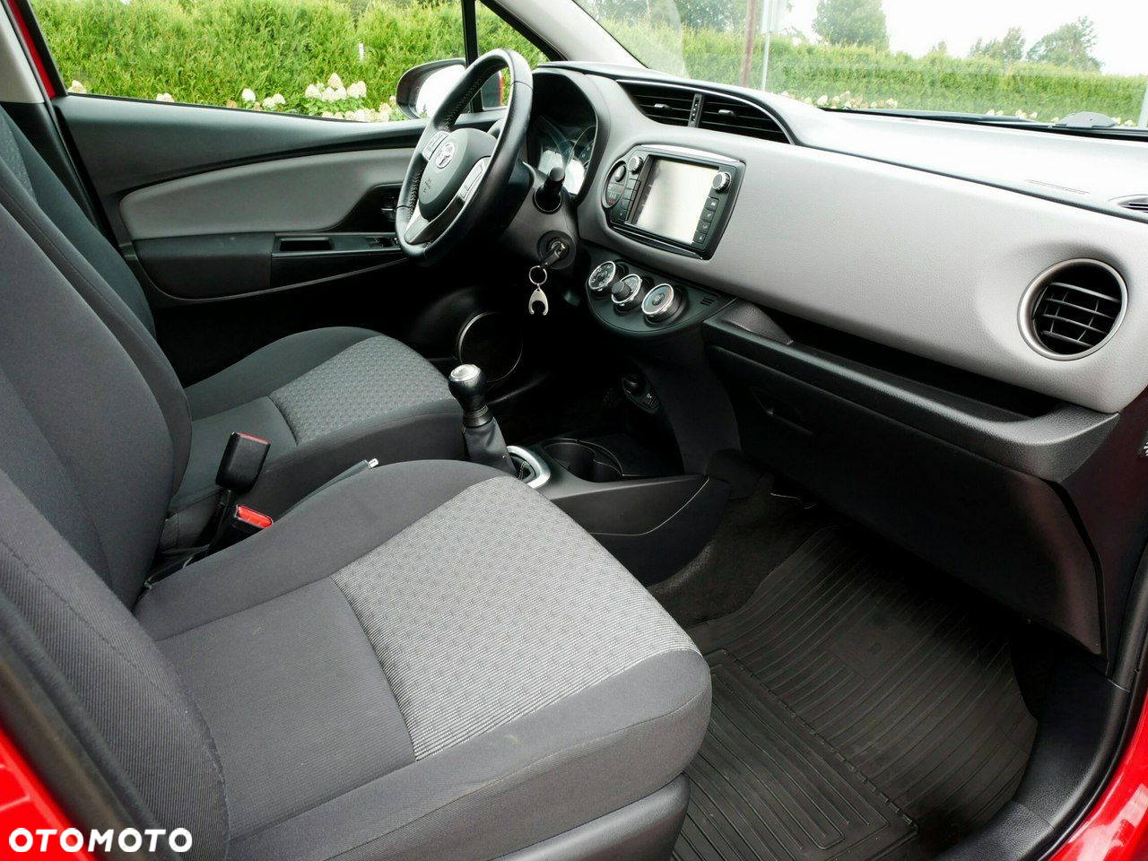 Toyota Yaris 1.0 Active EU6 - 23