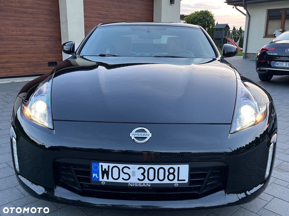 Nissan 370 Z - 14