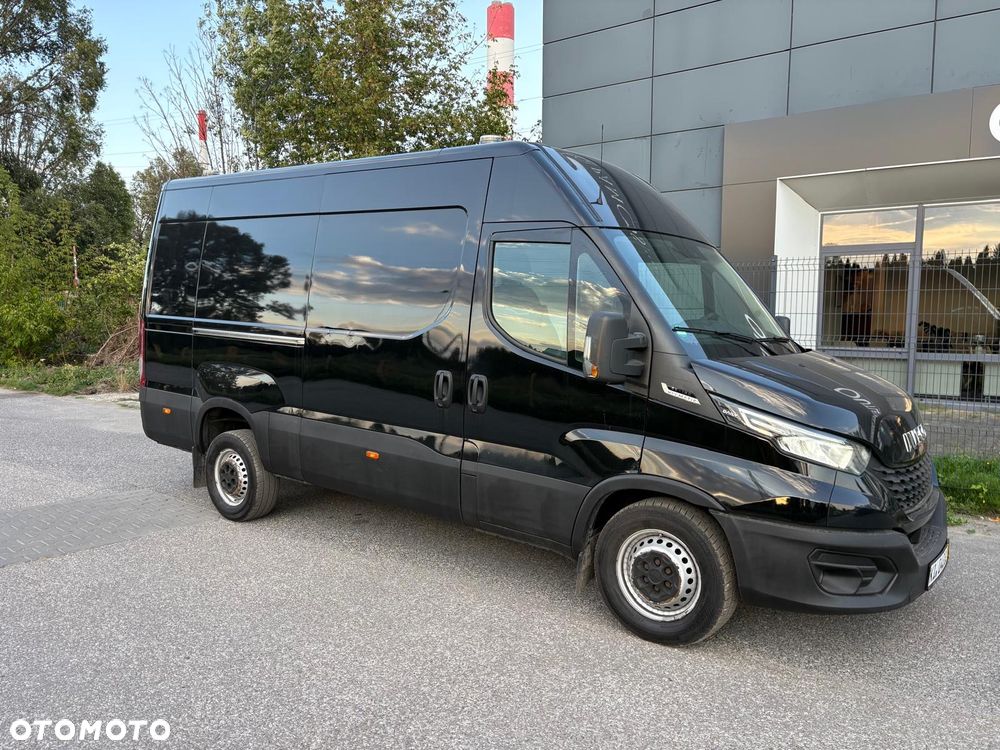Iveco Daily 35S180 L3h2 3.0 180 km Automat HiMatic - 4