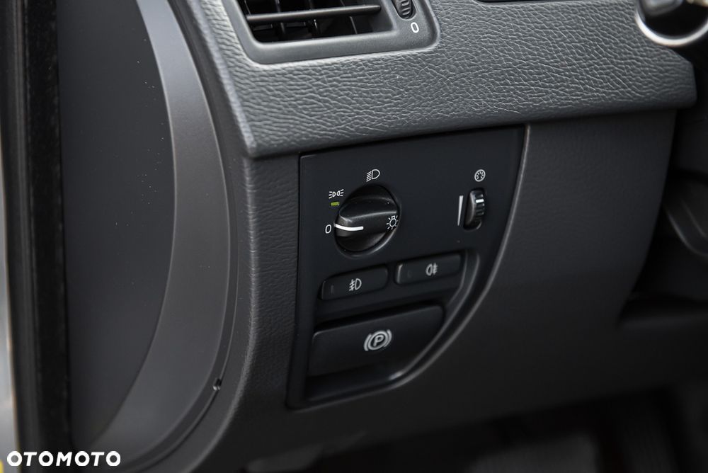 Volvo XC 90 3.2 RDesign - 17