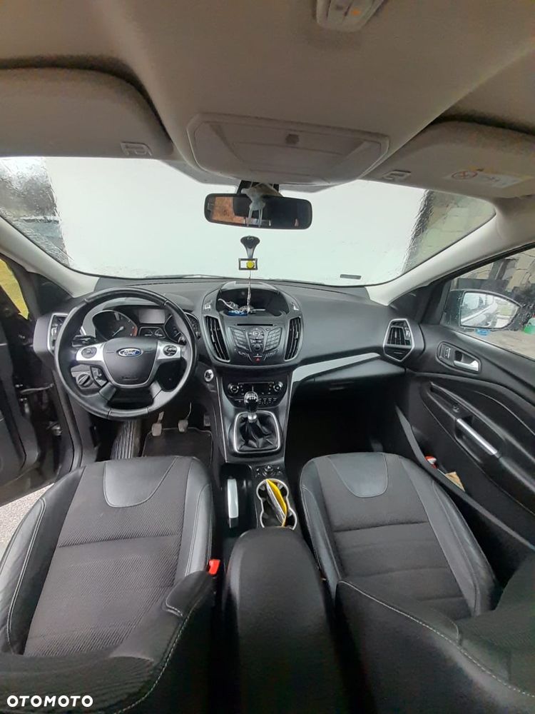 Ford Kuga 2.0 TDCi 4x4 Titanium - 7