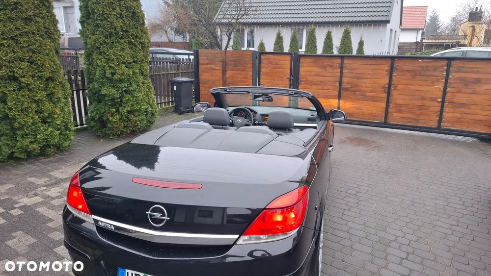 Opel Astra 1.8 Cosmo - 2