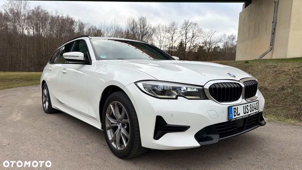 BMW Seria 3 320d Sport Line Shadow sport - 2