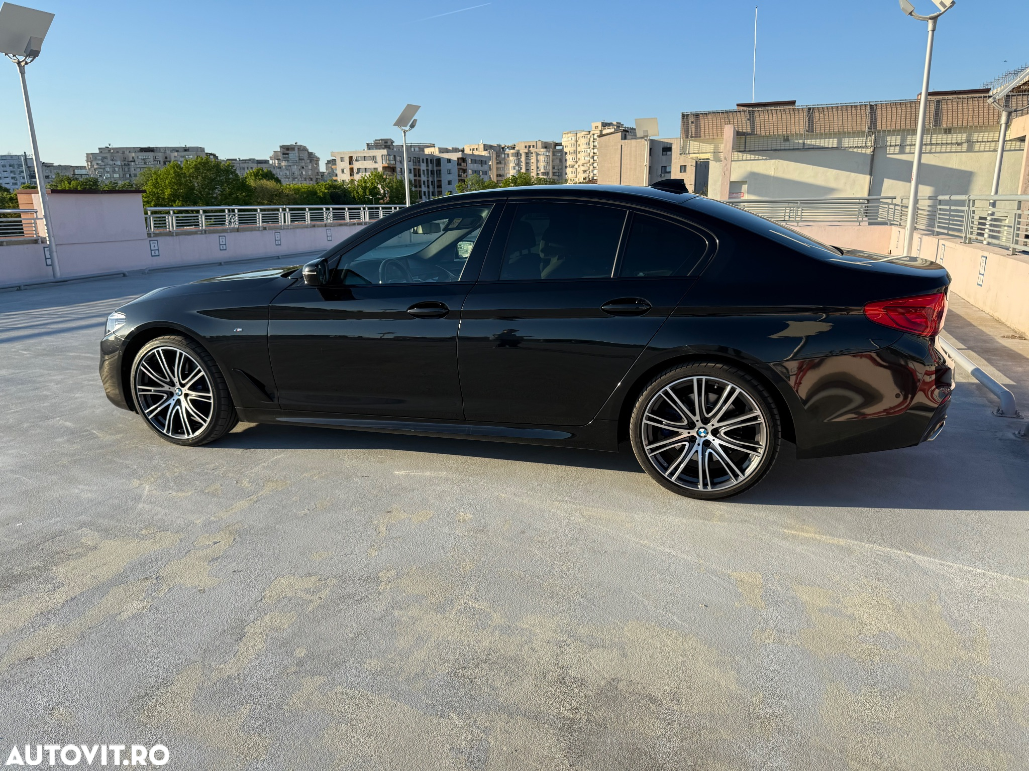 BMW Seria 5 530d xDrive AT - 5