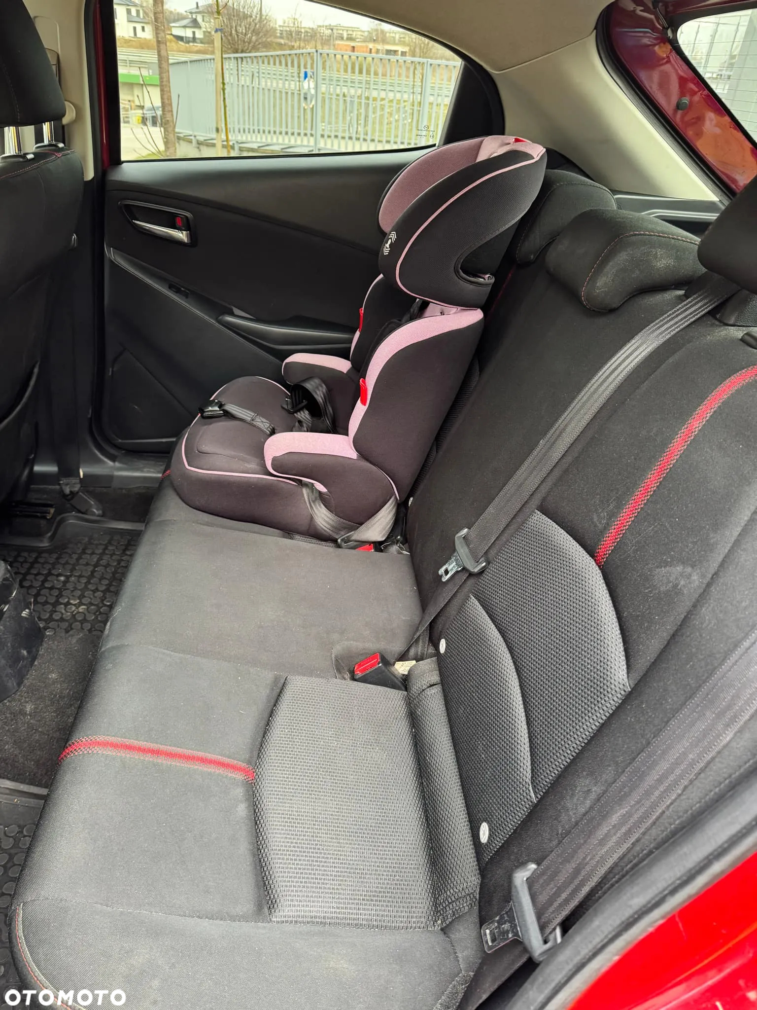 Mazda 2 - 12