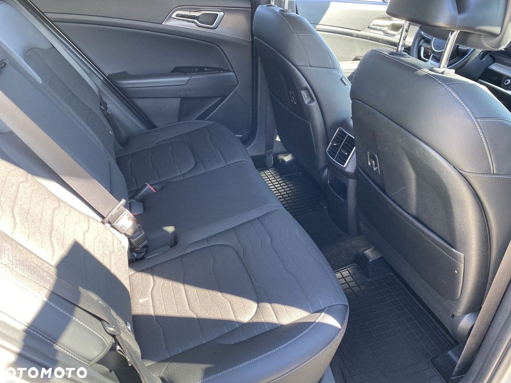 Kia Sportage - 15