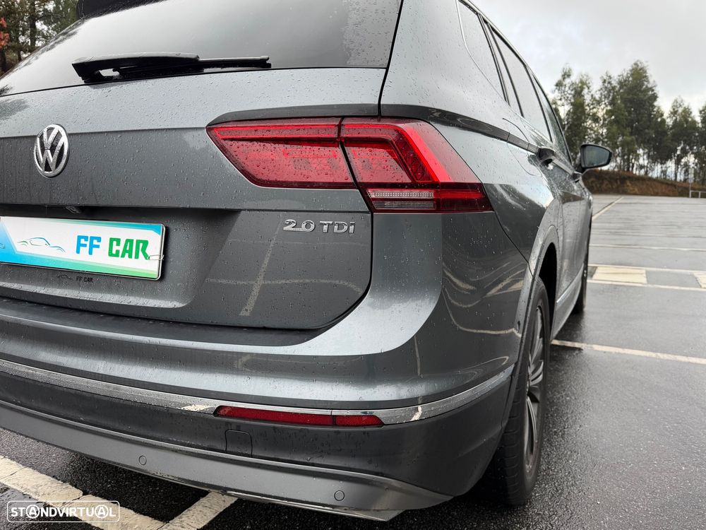 VW Tiguan Allspace 2.0 TDI Highline DSG - 26