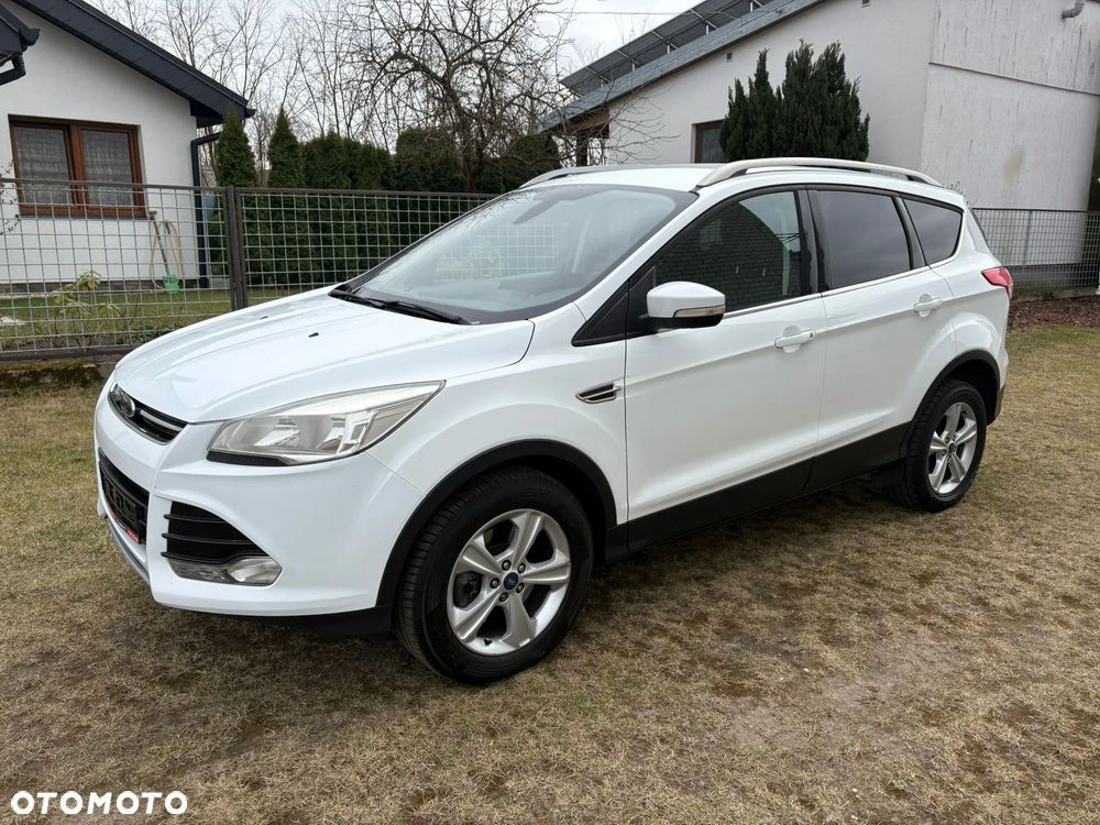 Ford Kuga 2.0 TDCi 2x4 Titanium - 8