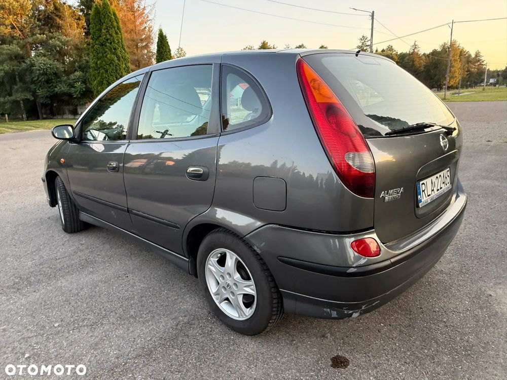 Nissan Almera Tino dCi visia - 10