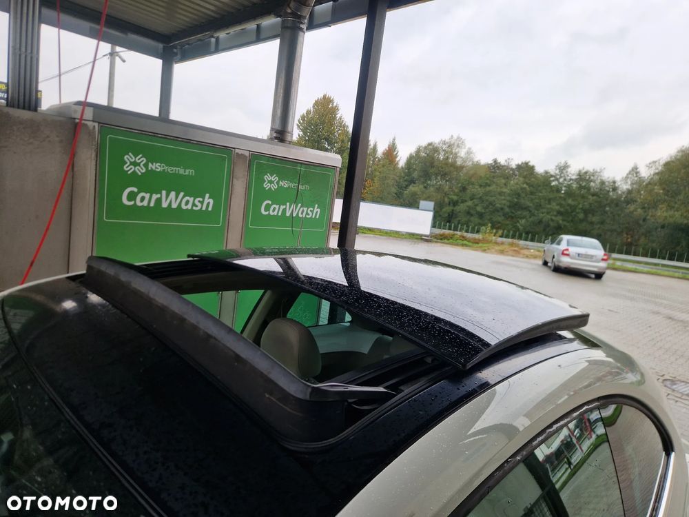 Volkswagen Beetle The 1.6 TDI DPF DSG - 19