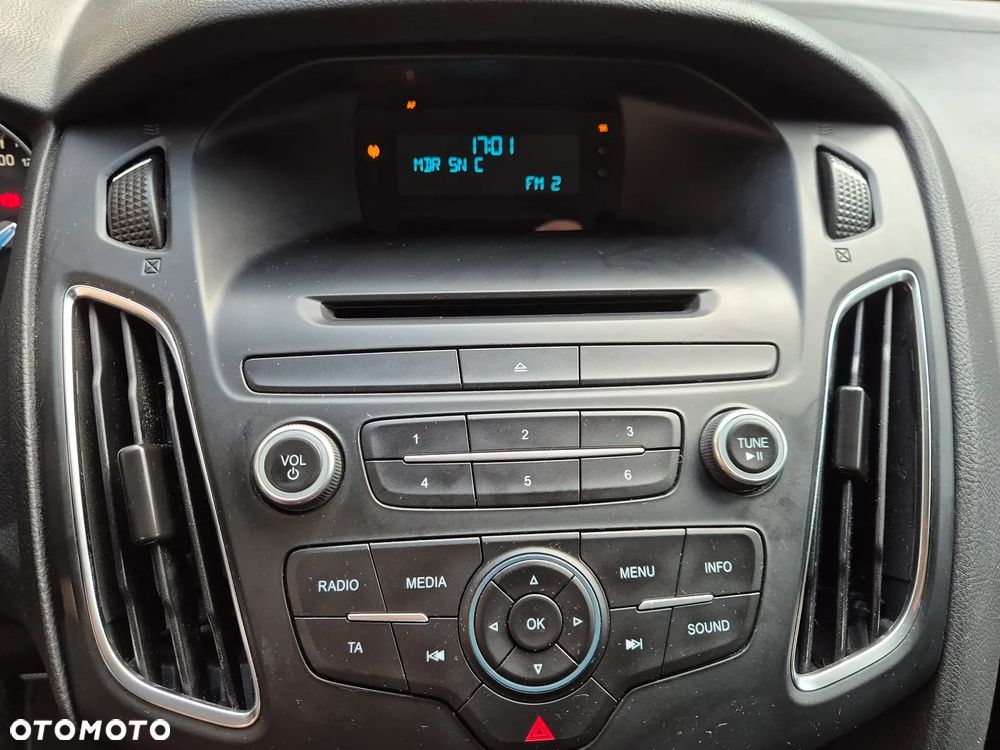 Ford Focus - 21