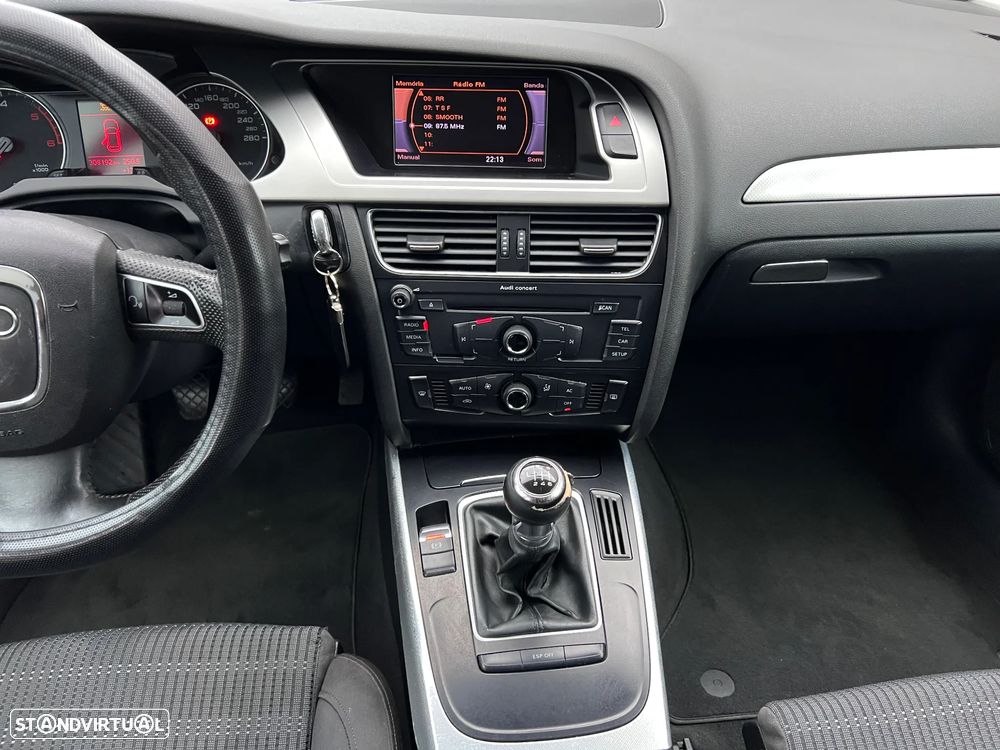 Audi A4 Avant 2.0 TDi - 14
